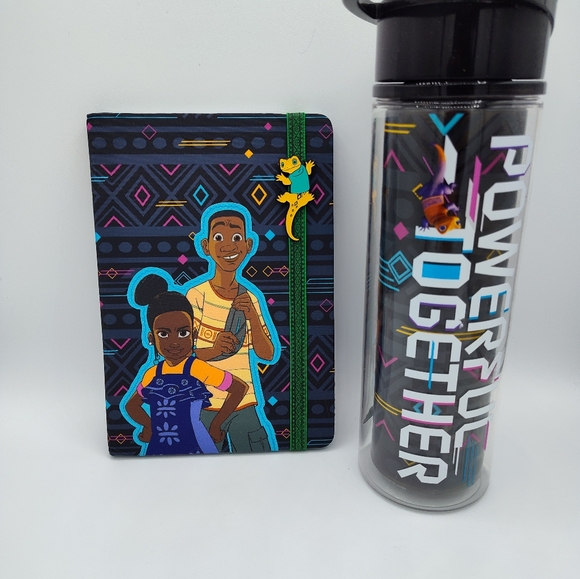 Disney Parks Iwájú Journal Notebook w/ Gecko Charm & Tumbler Limited Release - Picture 4 of 6